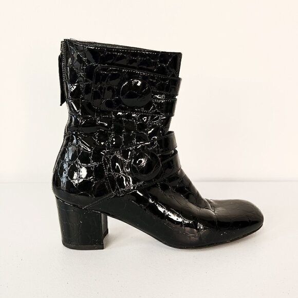 Stuart Weitzman Black Patent Croc Embossed Block Heel Ankle Boots - Picture 1 of 8